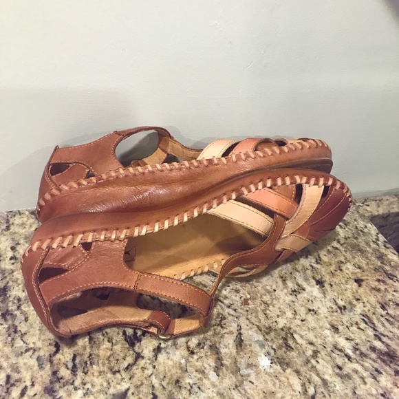 Pikolinos Puerto Vallarta leather sandals - Picture 13 of 16